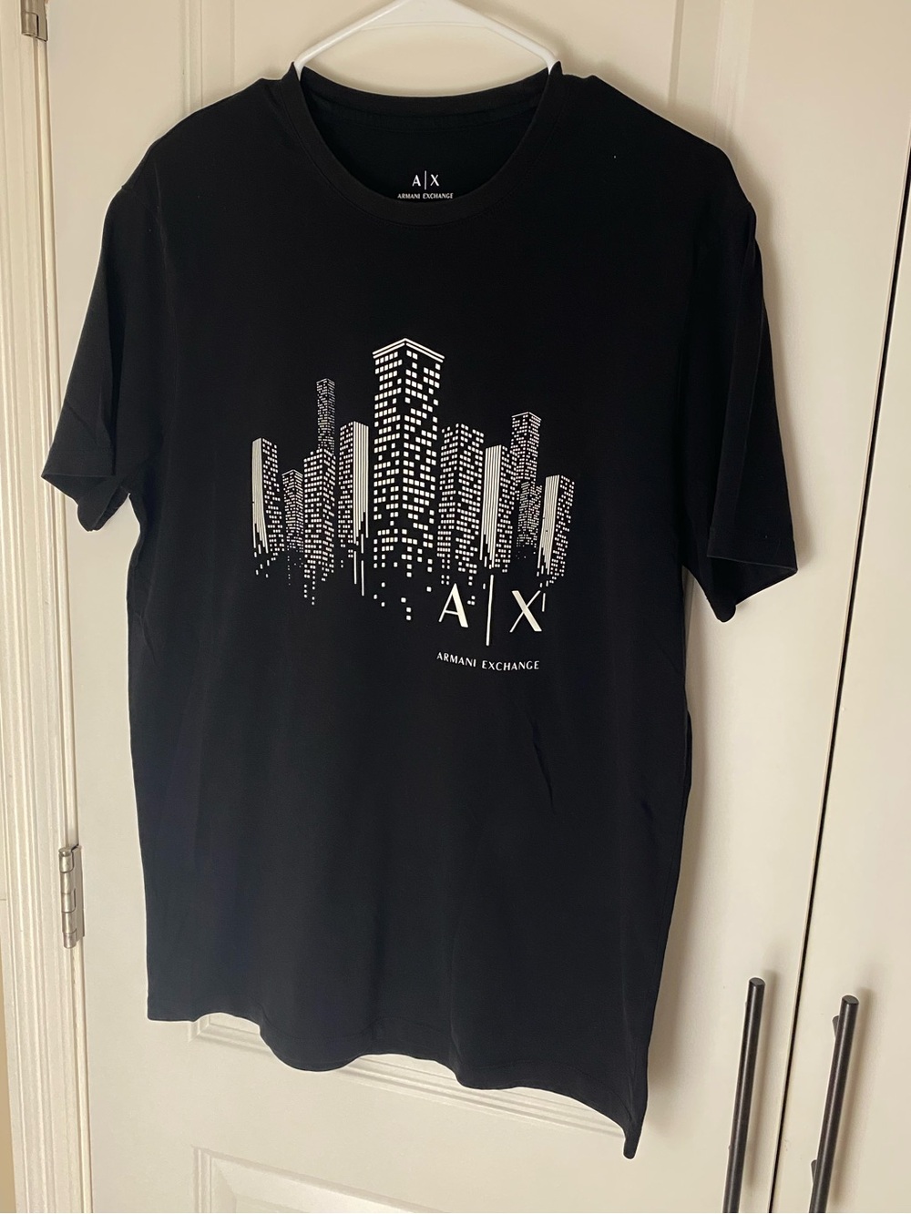 Armani Exchange Men’s Black Tee - Size L